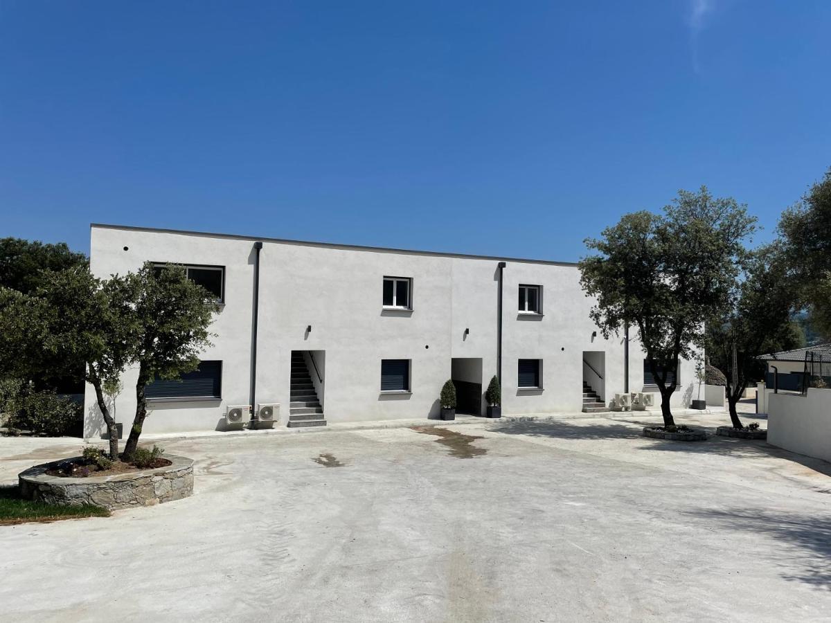 科尔特Les Jardins De Saint Pancrace公寓 外观 照片